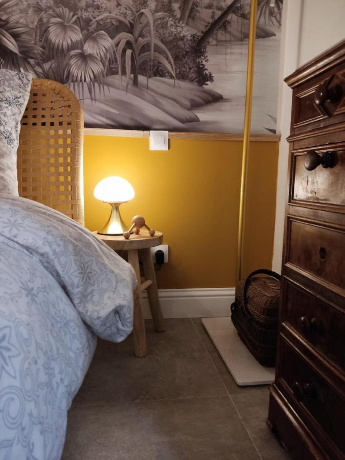 Superbe Appartement Avec Jacuzzi Avec Jardin Prive Lyon Exterior foto